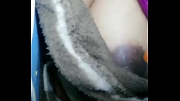Mulher transando ao vivo