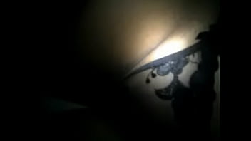 Rebolando sem calcinha