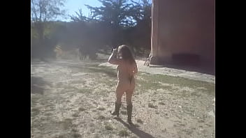 Sarah caus nude
