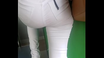 Booty pants
