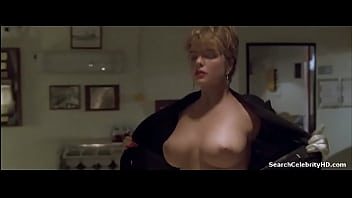 Erica eleniak